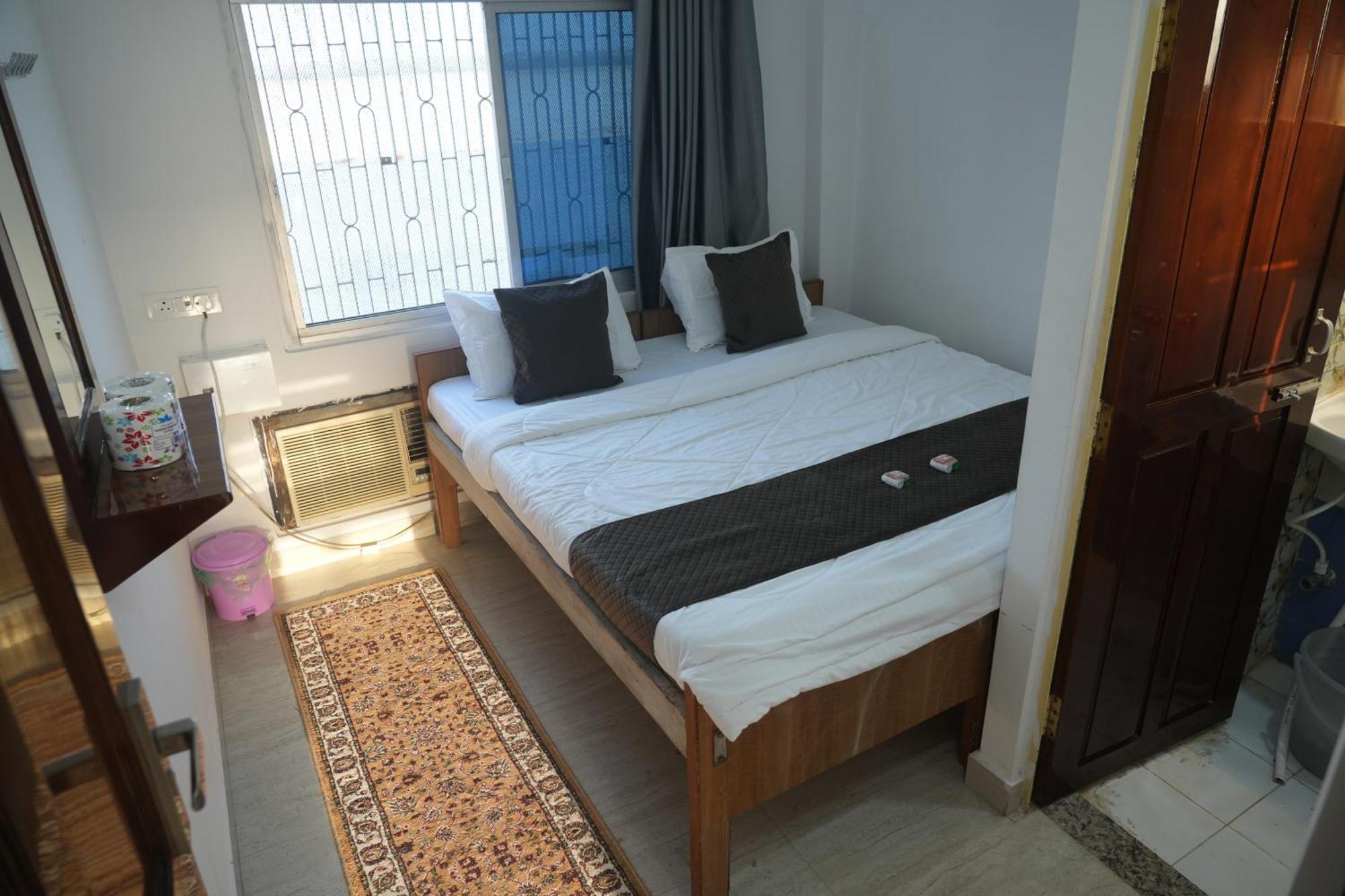Guest house Varanasi Rest House Varanasi